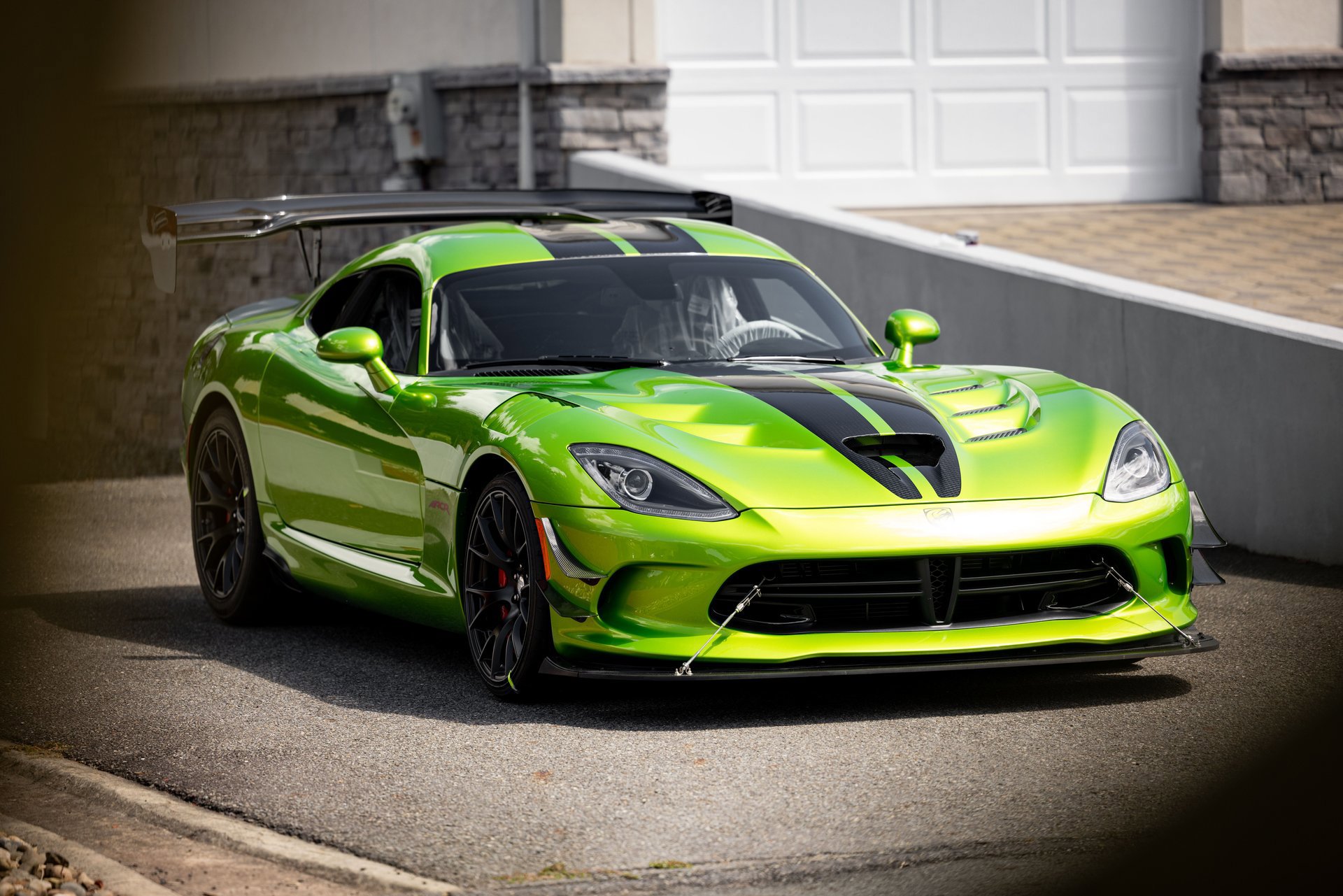 Used 2017 Dodge Viper GTC w/ ACR Package RWD image 11