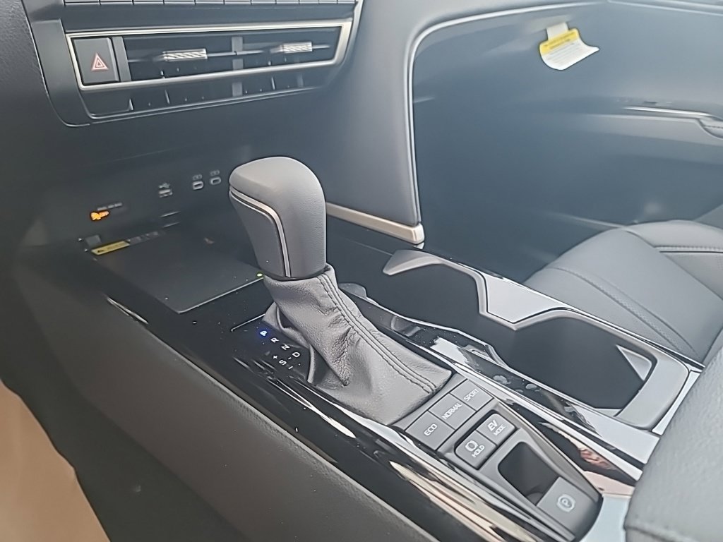 New 2026 Toyota Camry XSE AWD/4WD image 33