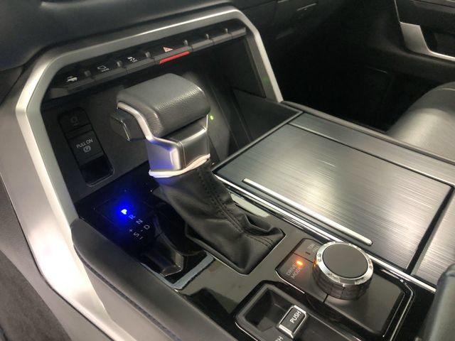 Used 2023 Toyota Tundra Platinum AWD/4WD image 26