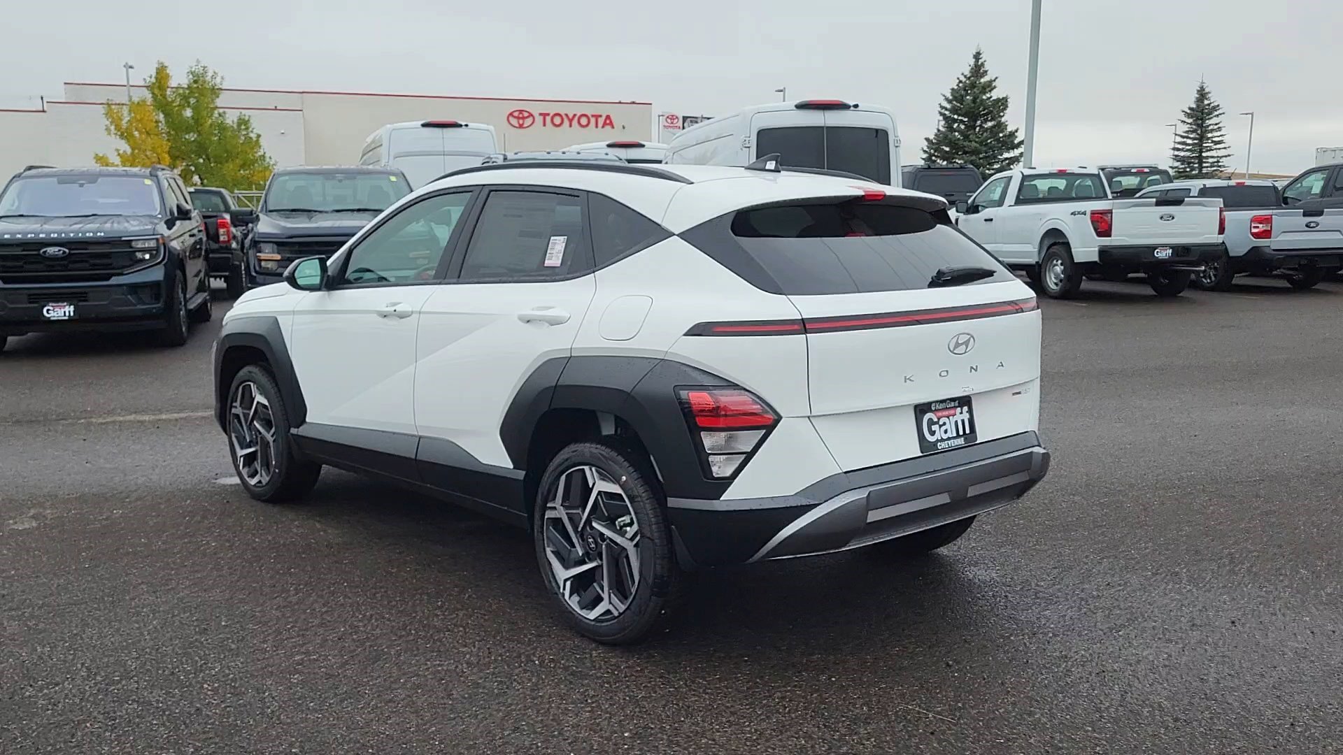 New 2026 Hyundai Kona SEL Premium image 3