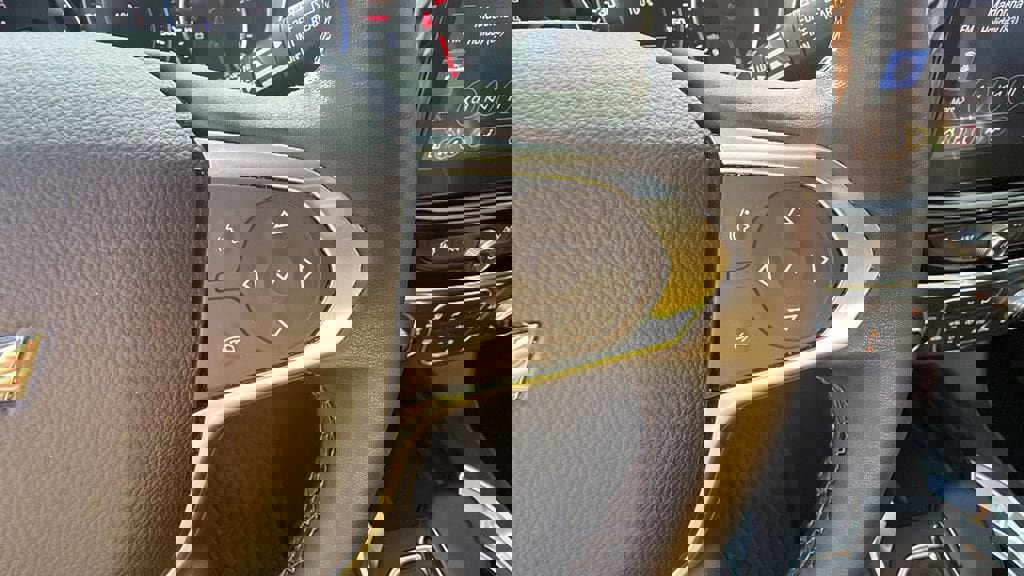 Certified 2023 Chevrolet Traverse Premier w/ Redline Edition image 27