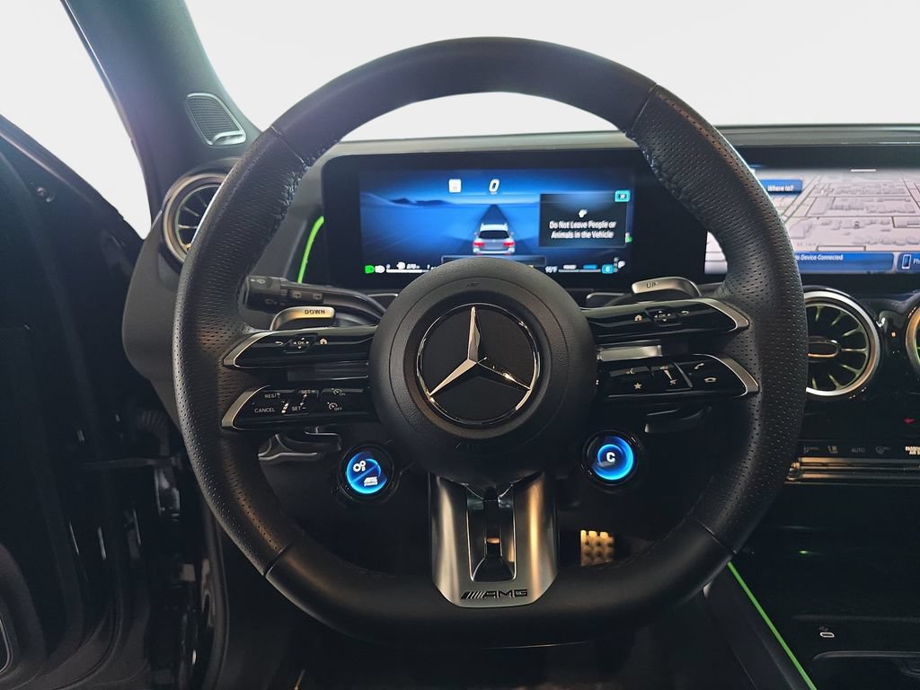 Used 2025 Mercedes-Benz GLB 35 AMG 4MATIC image 19