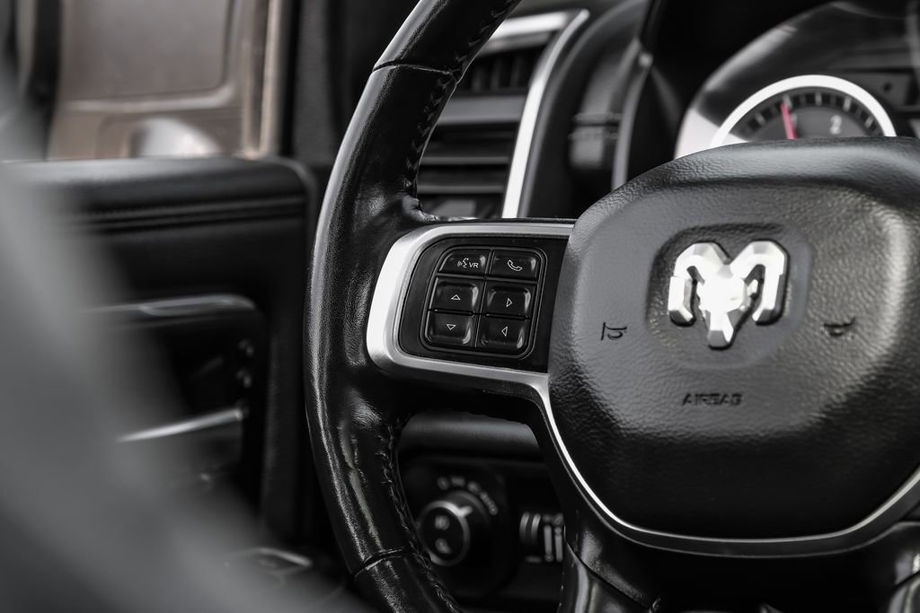 Used 2020 RAM 3500 Laramie image 16