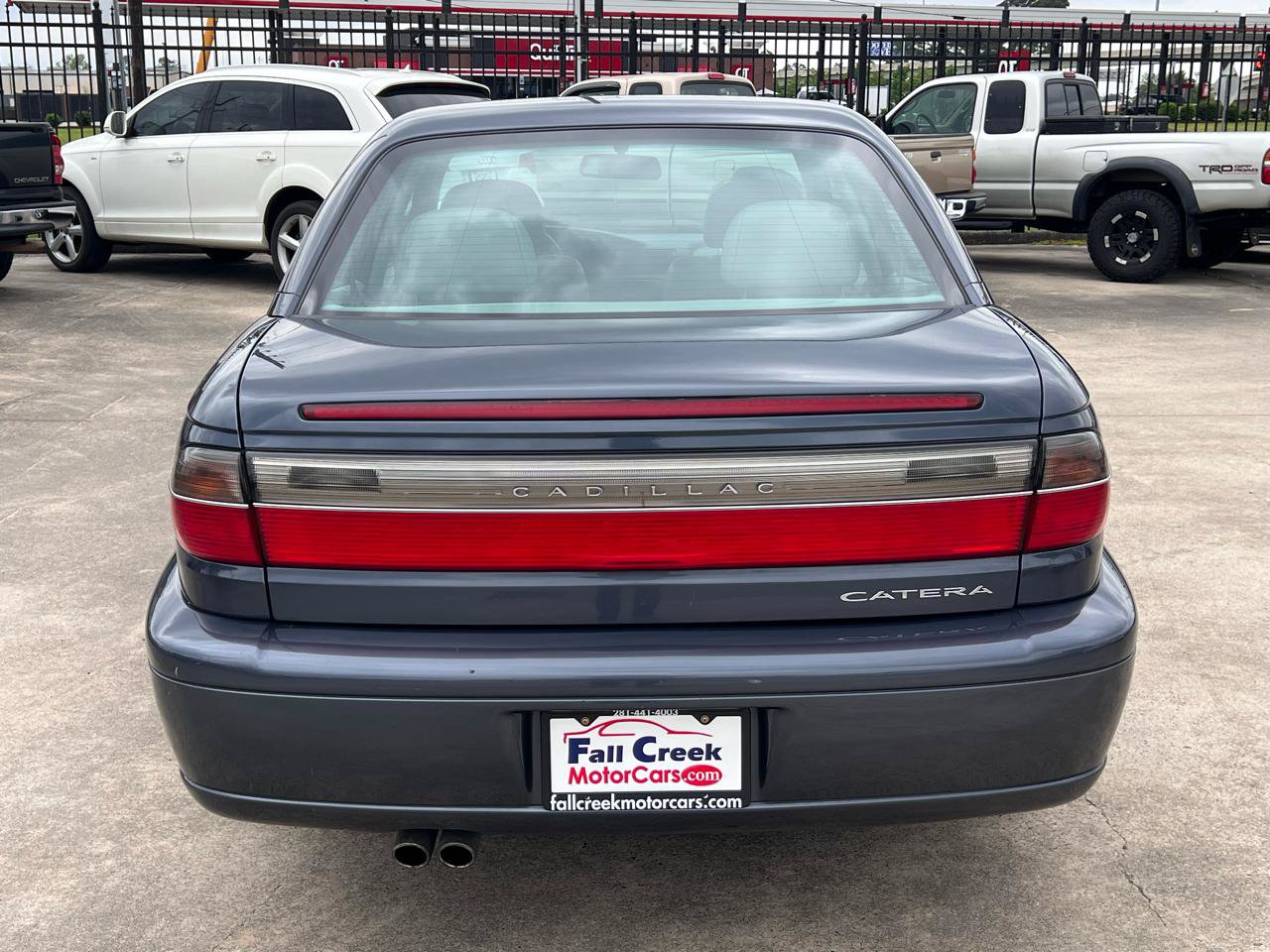 Used 1997 Cadillac Catera RWD image 5
