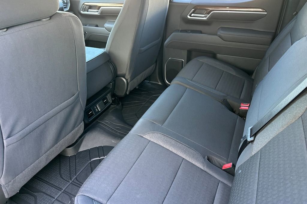 New 2025 Chevrolet Silverado 1500 LT w/ Safety Package RWD image 13