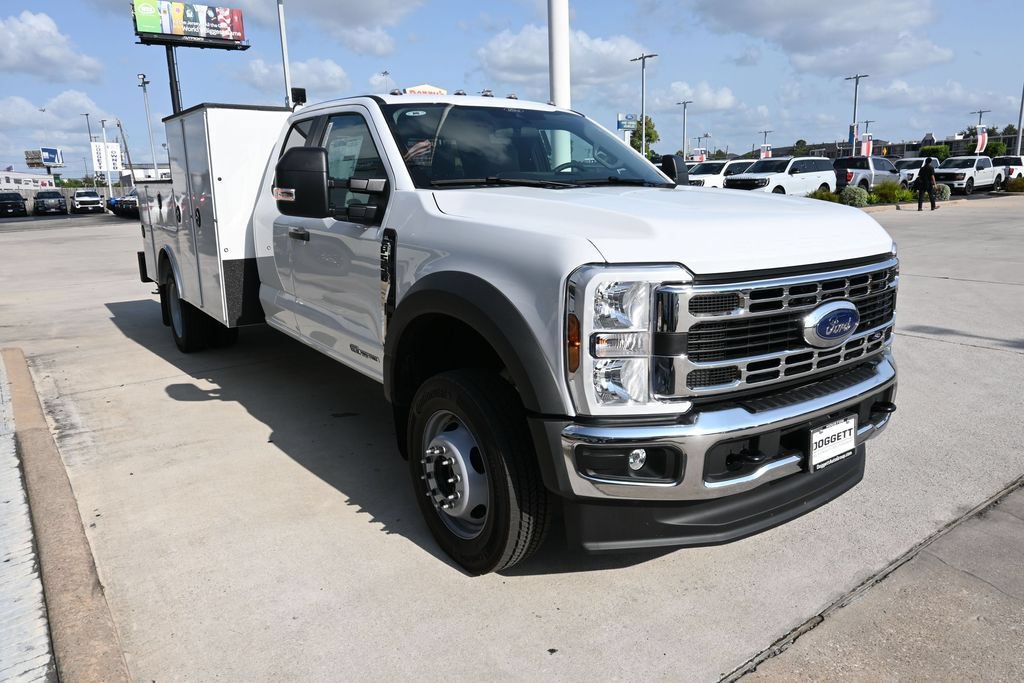 New 2026 Ford F550 4x4 Supercab Super Duty image 16