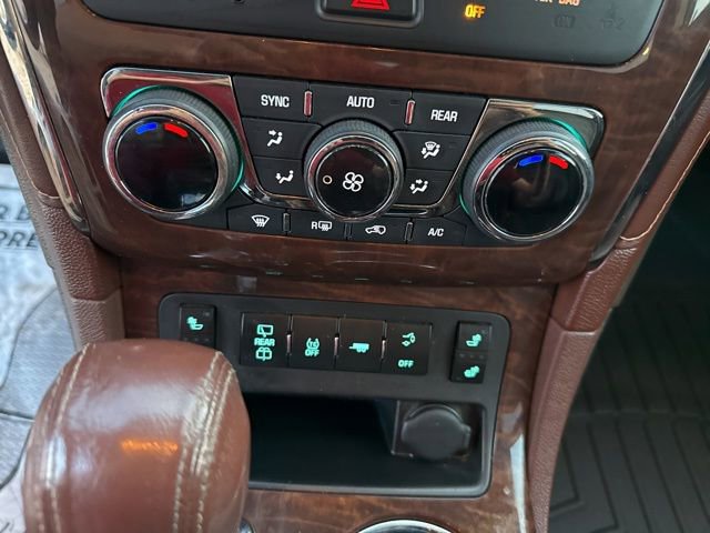 Used 2014 Buick Enclave Leather w/ Trailering Provision Package image 39