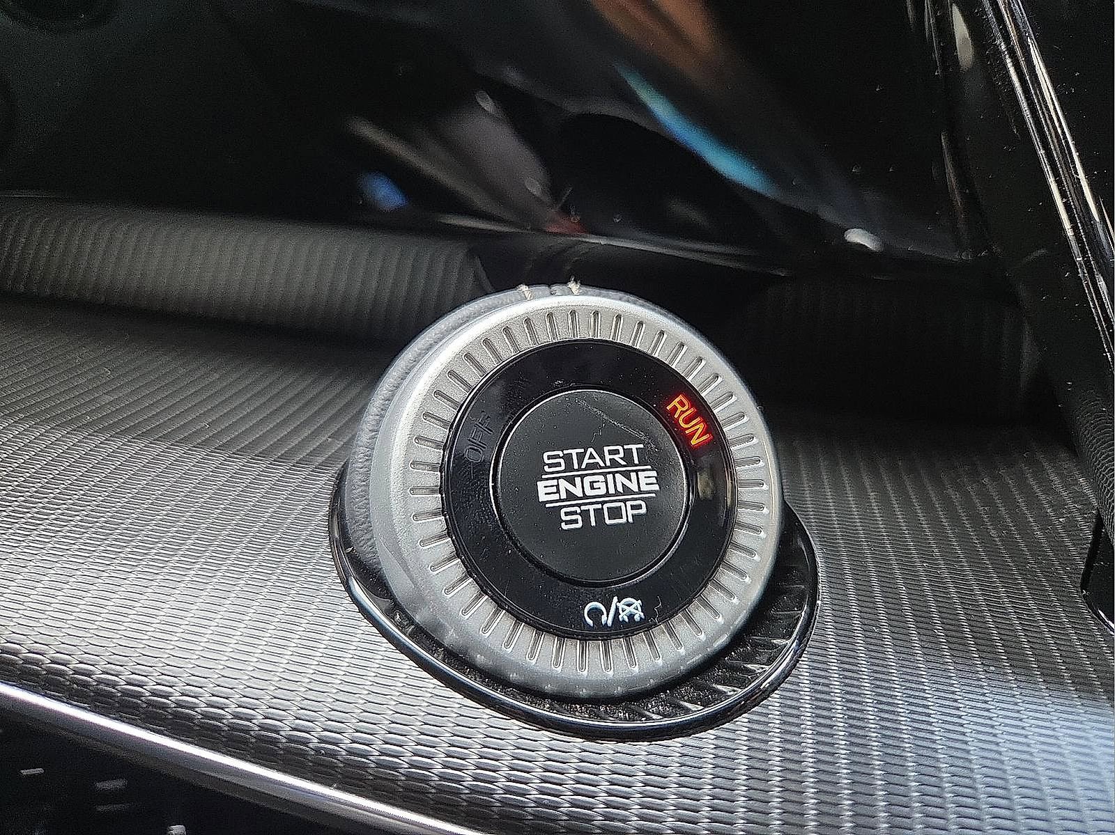 Used 2024 Jeep Grand Wagoneer L Series II w/ Quick Order Packagew 28T image 18