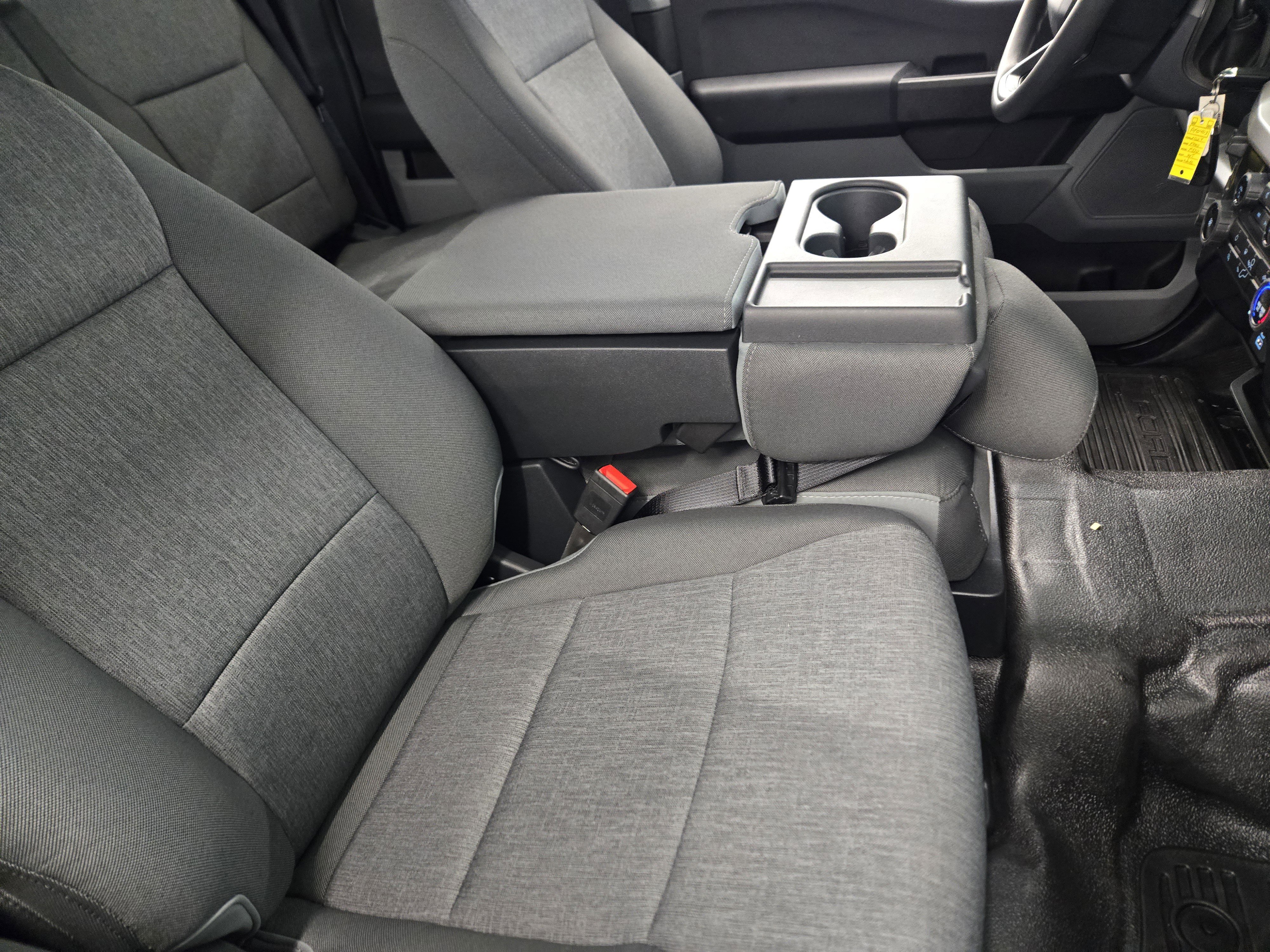 Used 2024 Ford F550 4x4 SuperCab Super Duty image 12