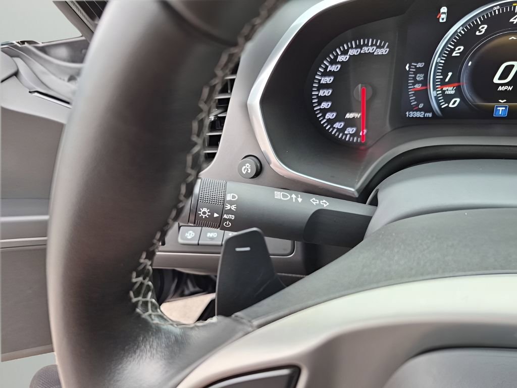 Used 2016 Chevrolet Corvette Z06 w/ Z07 Performance Package image 28