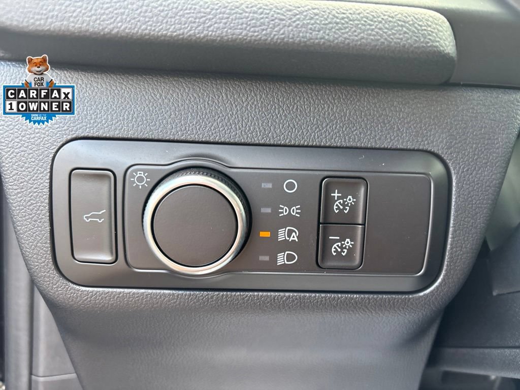 Used 2026 Ford Escape ST-Line w/ Cold Weather Package AWD/4WD image 15