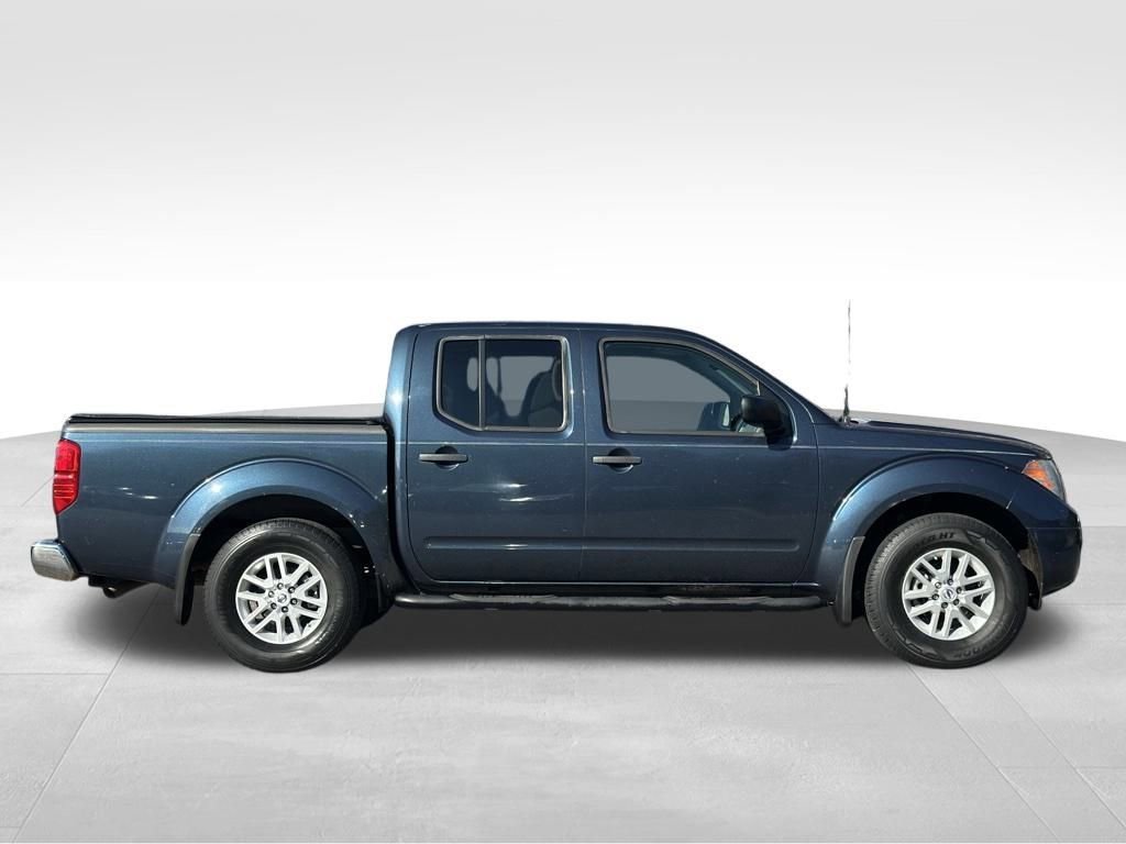 Used 2018 Nissan Frontier SV w/ Value Truck Package image 12