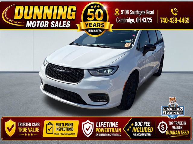 Used 2023 Chrysler Pacifica Limited w/ S Appearance Package AWD/4WD image 1