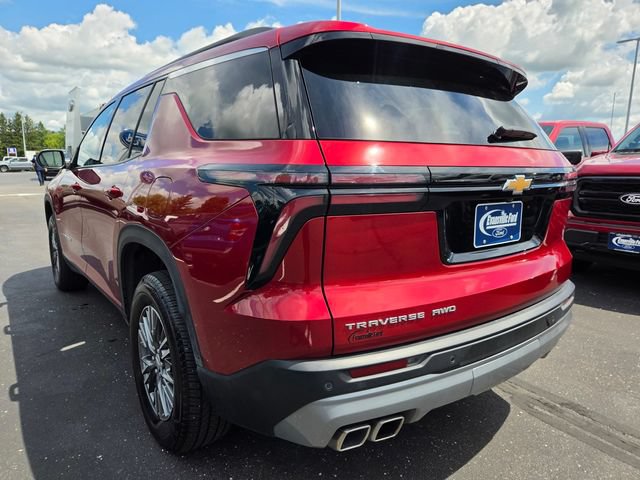 Used 2025 Chevrolet Traverse LT AWD/4WD image 37