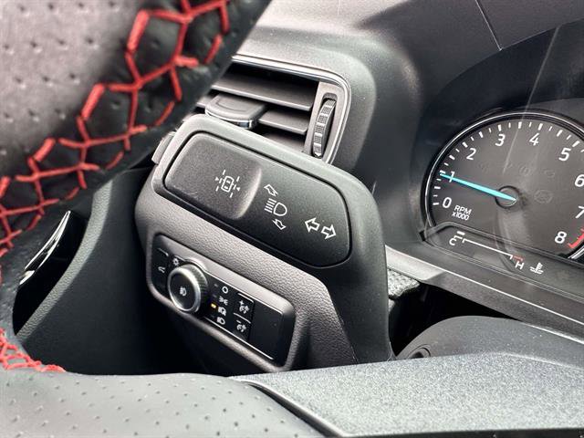 Used 2024 Ford Explorer ST-Line w/ Class IV Trailer Tow Package AWD/4WD image 15