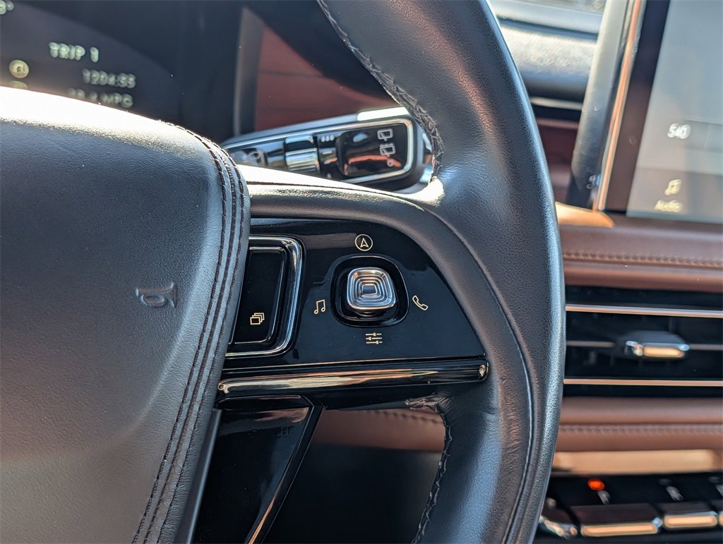 Used 2021 Lincoln Aviator Reserve w/ Equipment Group 201A image 20