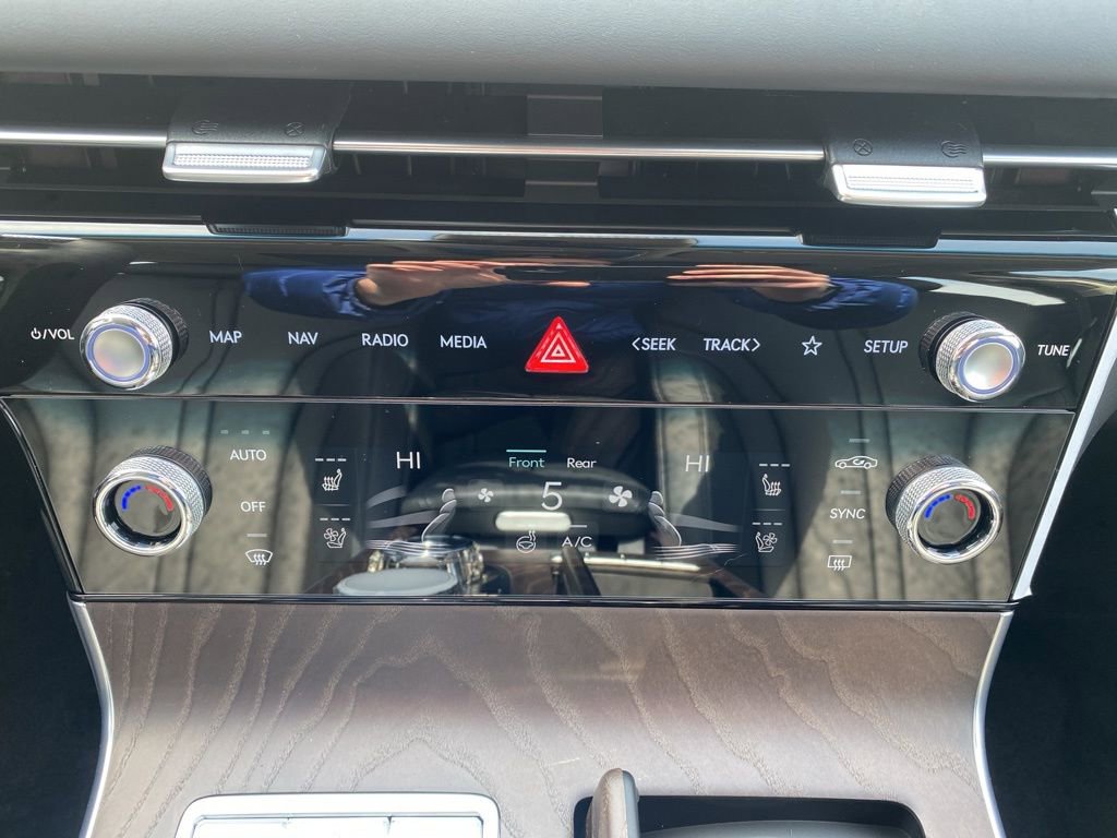 New 2026 Genesis G80 2.5T Advanced AWD/4WD image 19