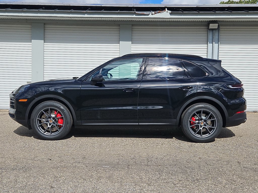 New 2026 Porsche Cayenne S AWD/4WD image 2