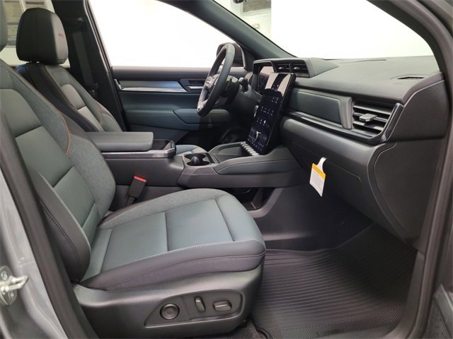 New 2026 GMC Terrain AT4 w/ Convenience Package III image 11