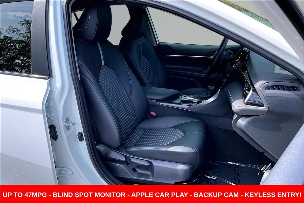 Used 2023 Toyota Camry SE w/ Convenience Package FWD image 27