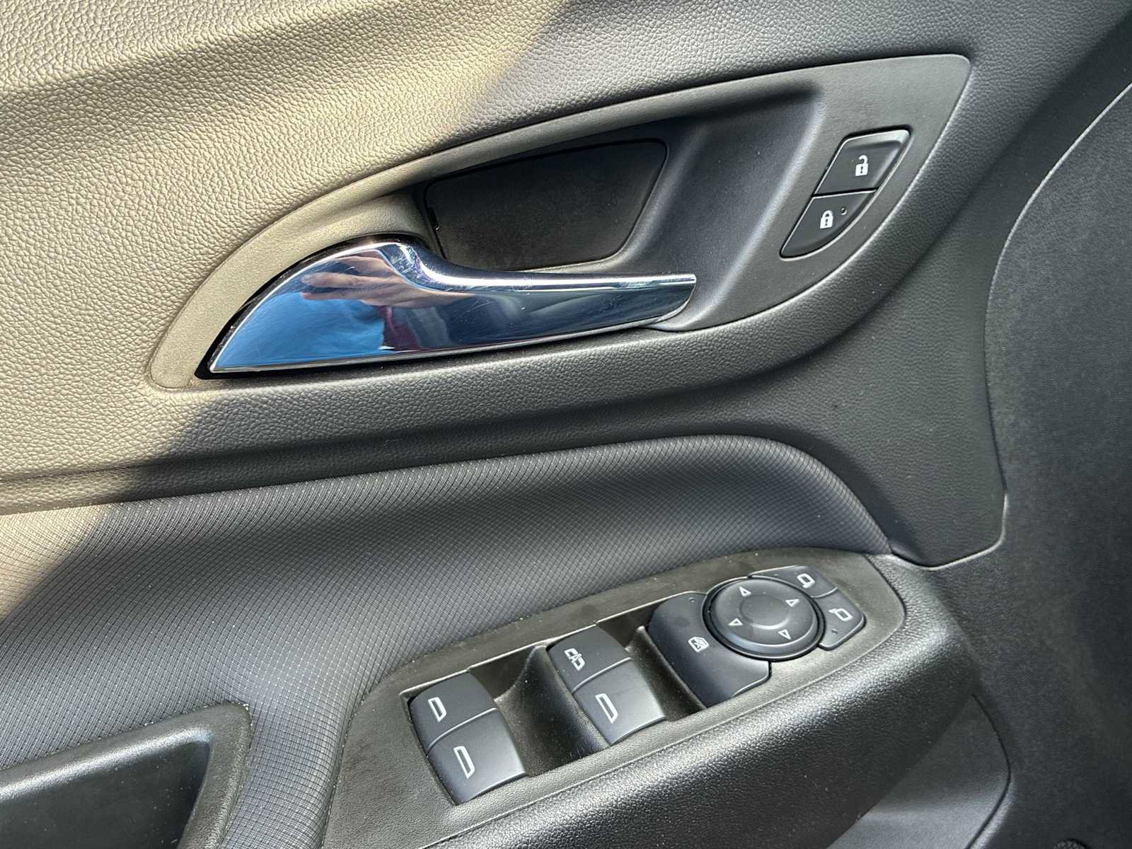 Certified 2024 Chevrolet Equinox RS w/ RS Leather Package image 24