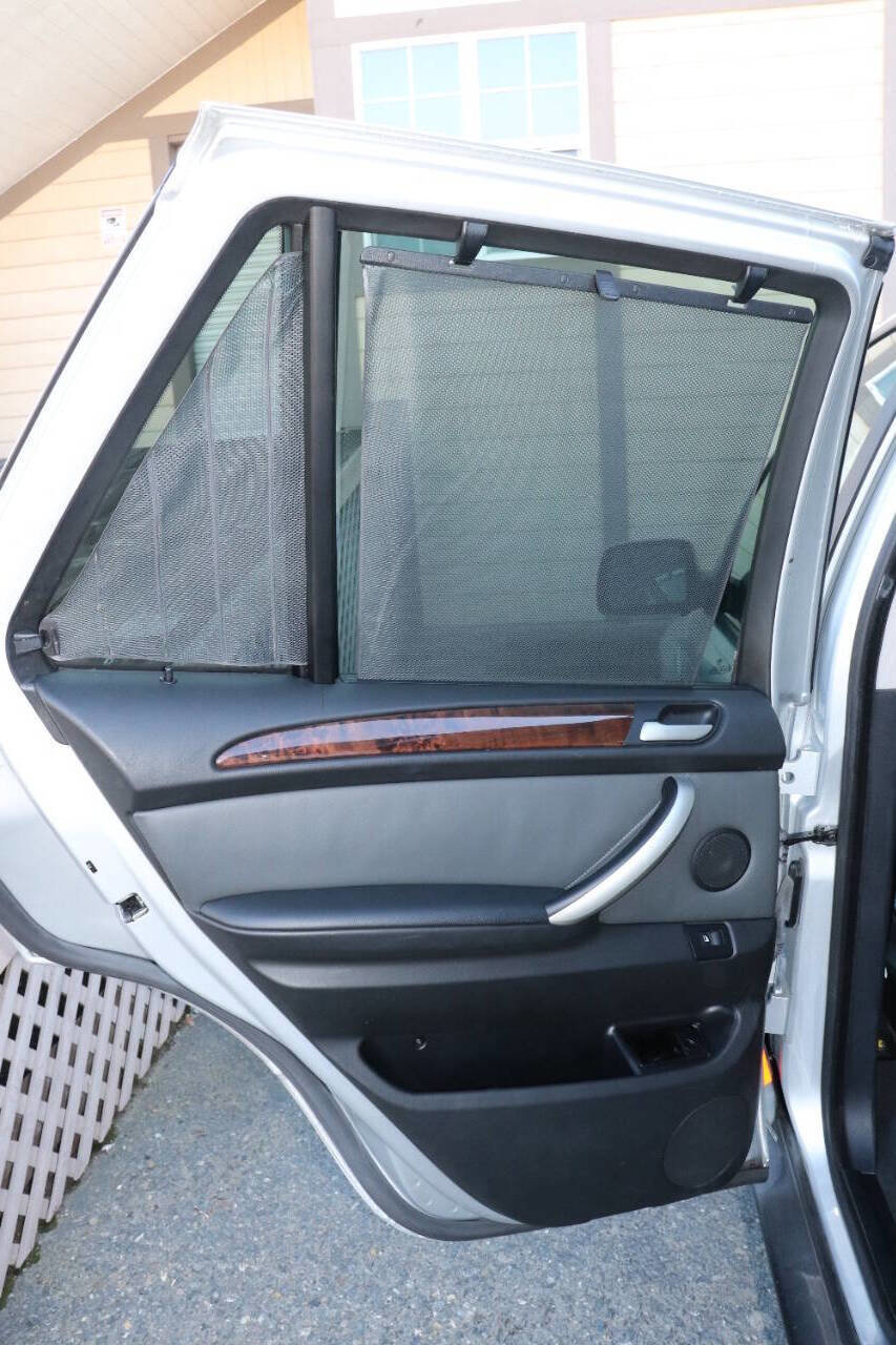 Used 2002 BMW X5 3.0i image 45