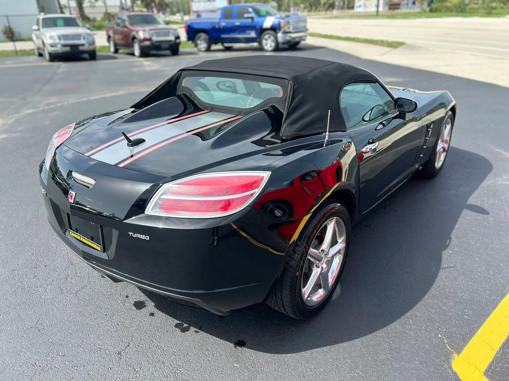 Used 2007 Saturn Sky Red Line RWD image 4
