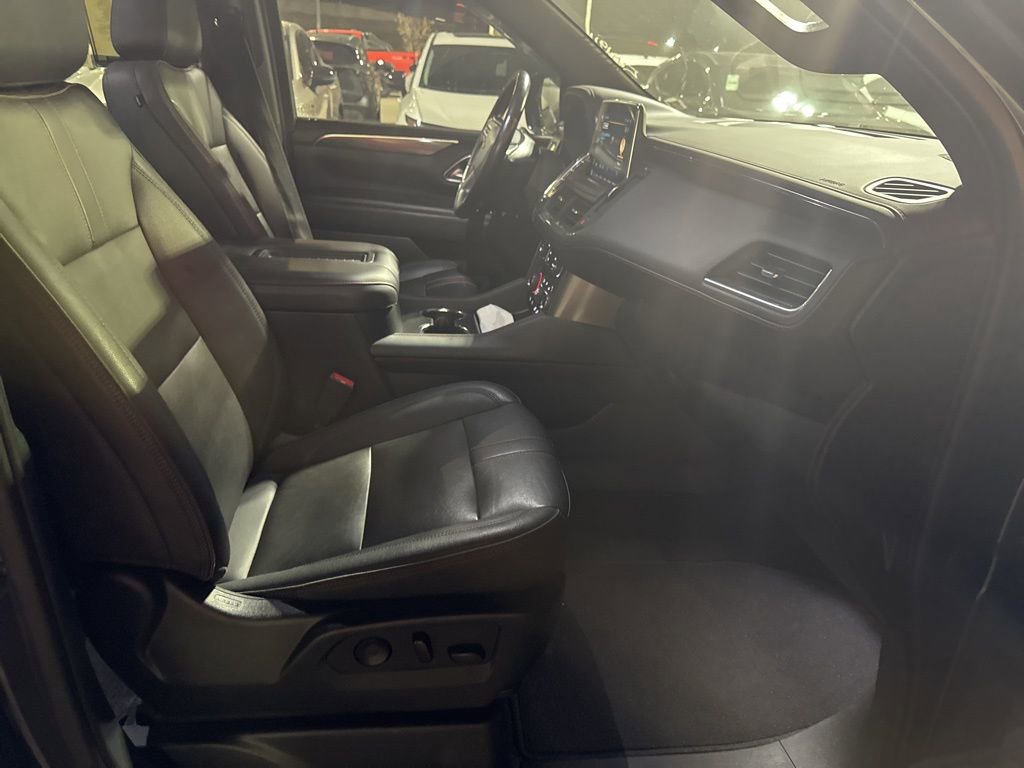 Used 2022 Chevrolet Tahoe RST w/ Luxury Package image 13