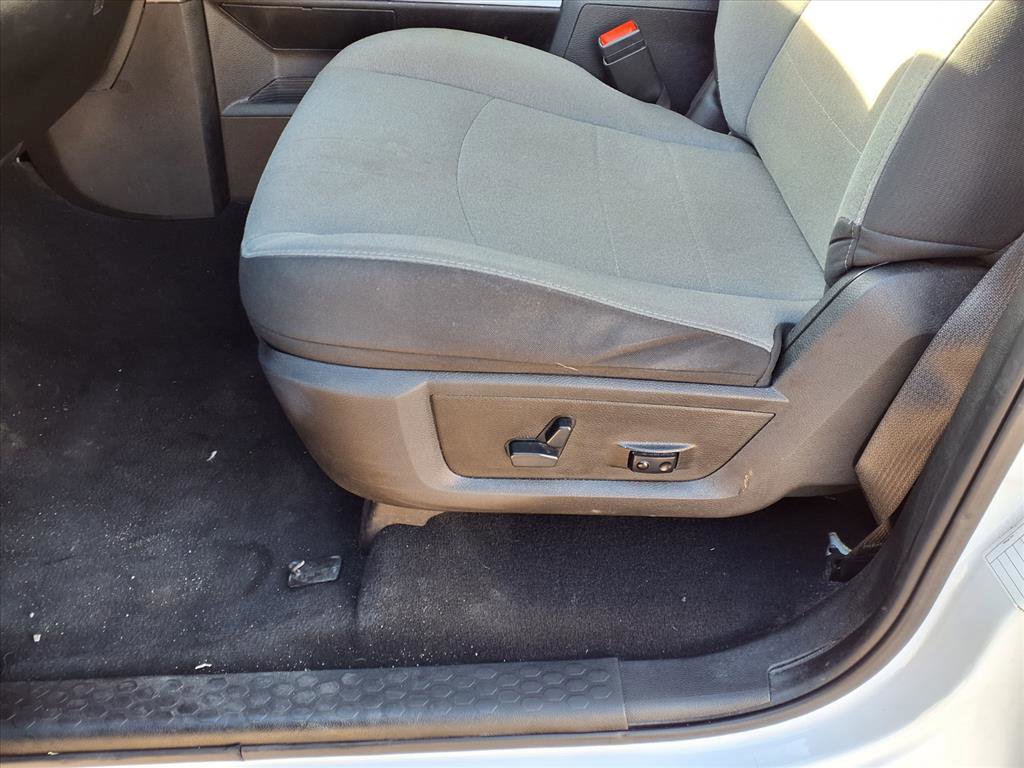 Used 2023 RAM 1500 Classic SLT w/ Trailer & Traction Group image 16