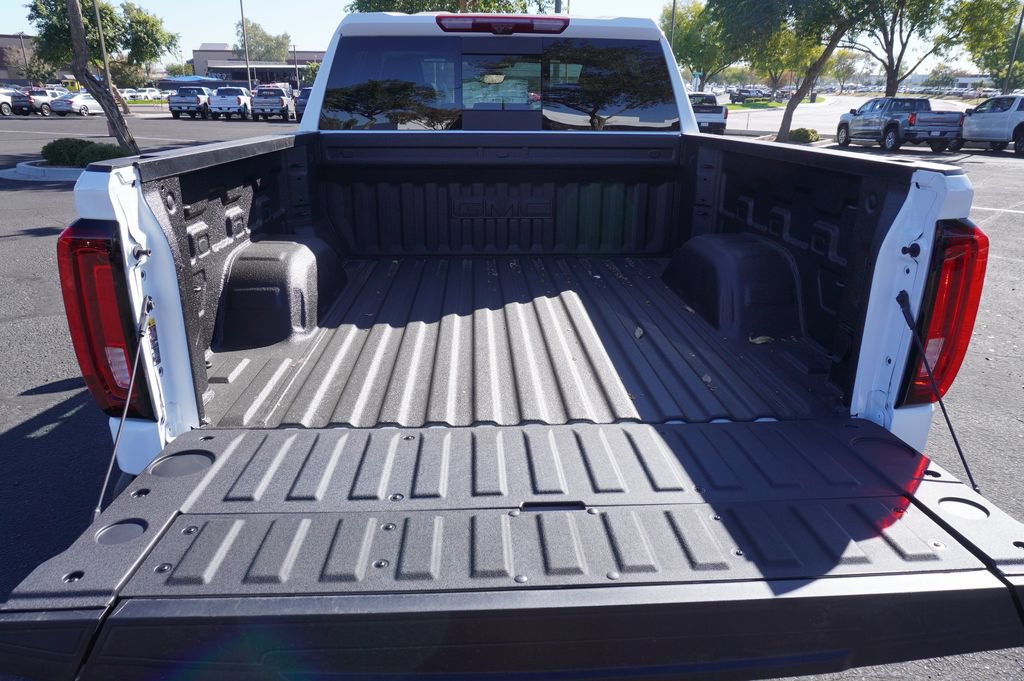 New 2026 GMC Sierra 1500 AT4X AWD/4WD image 8