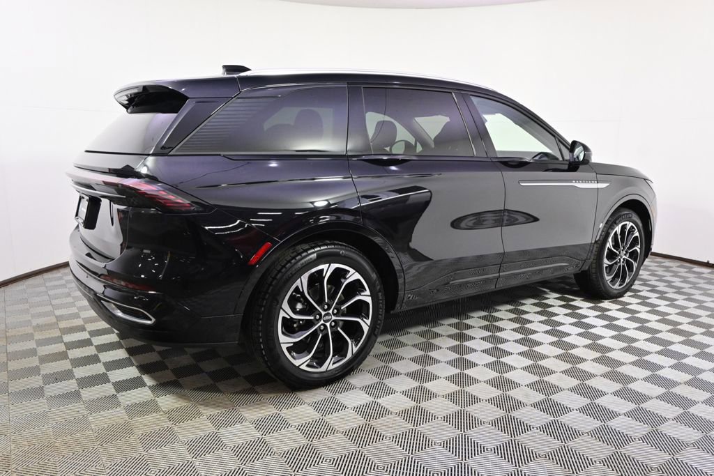 New 2026 Lincoln Nautilus Reserve AWD/4WD image 7