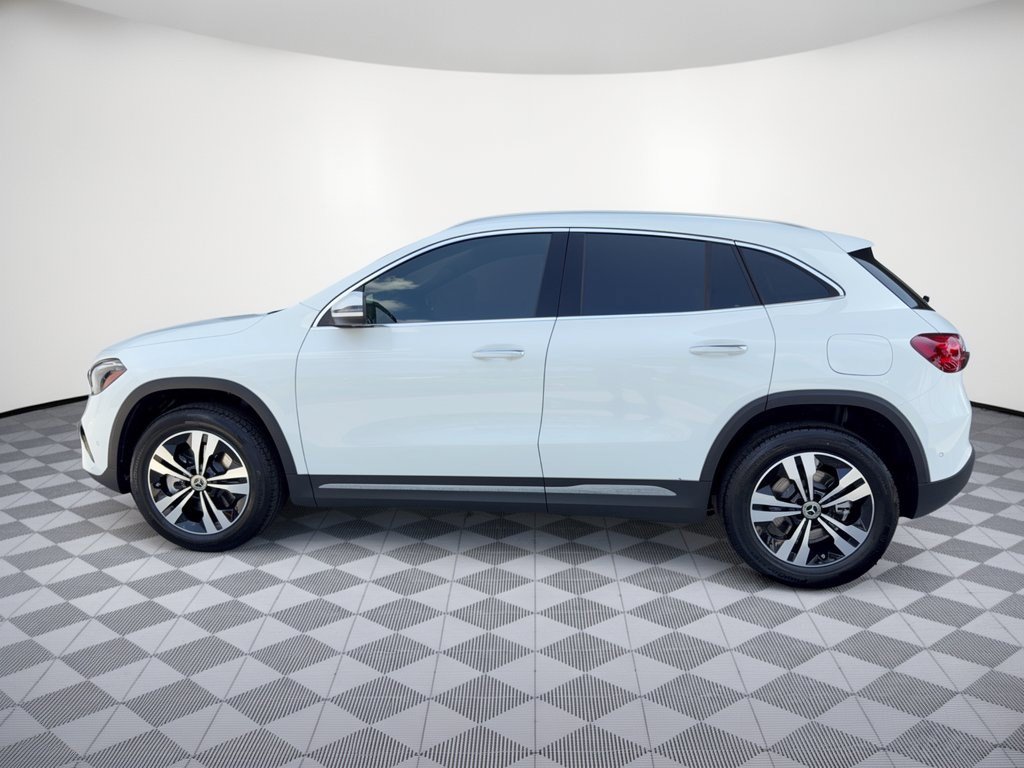 Used 2026 Mercedes-Benz GLA 250 image 2