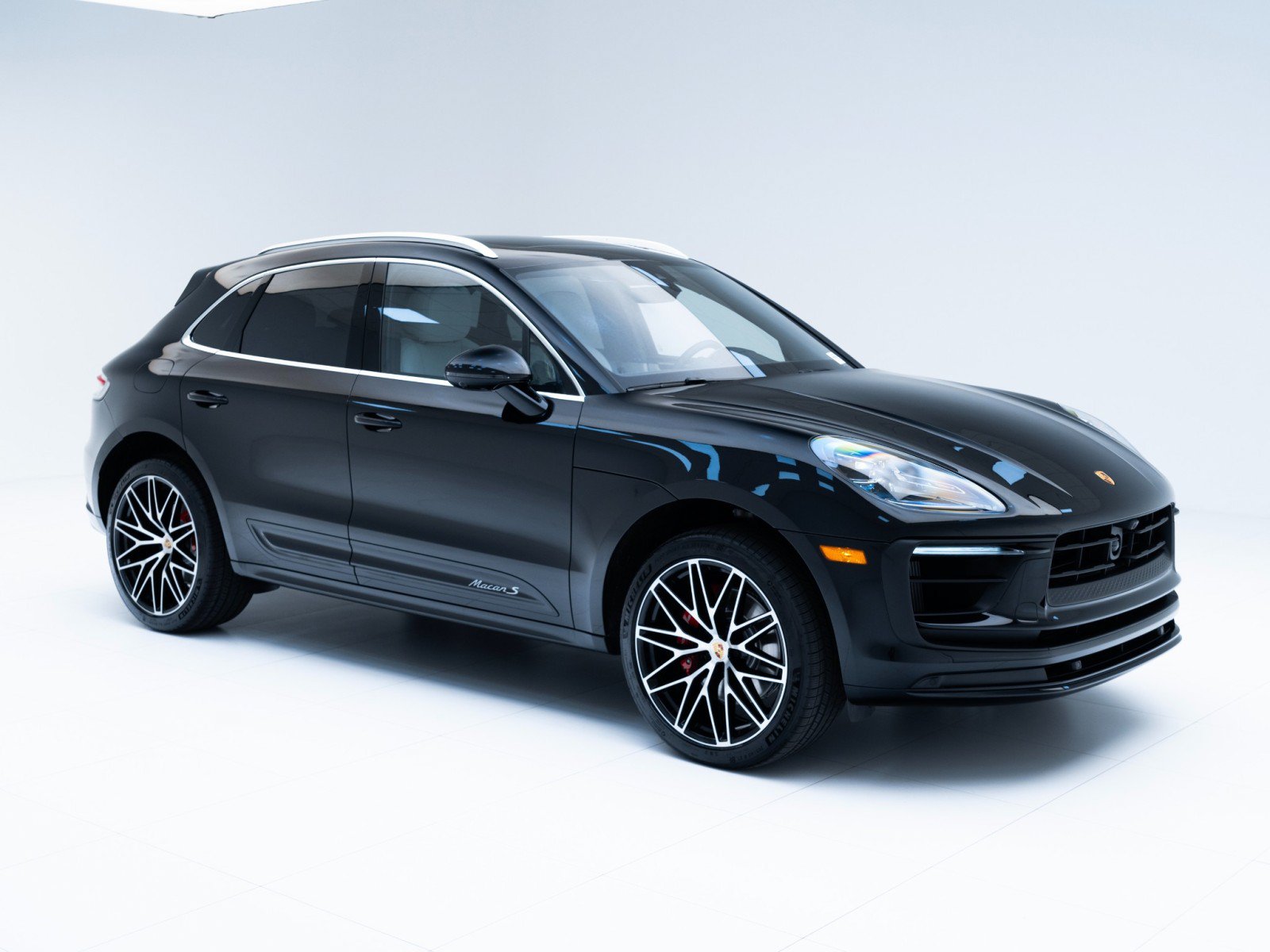 New 2026 Porsche Macan S AWD/4WD image 7