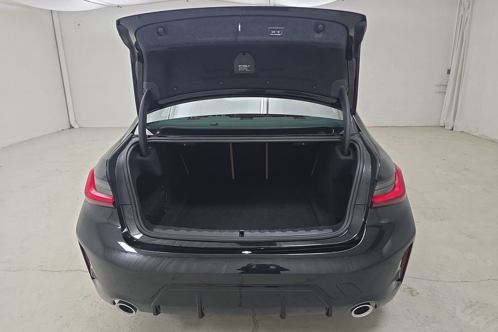 Certified 2025 BMW 330i xDrive Sedan image 28