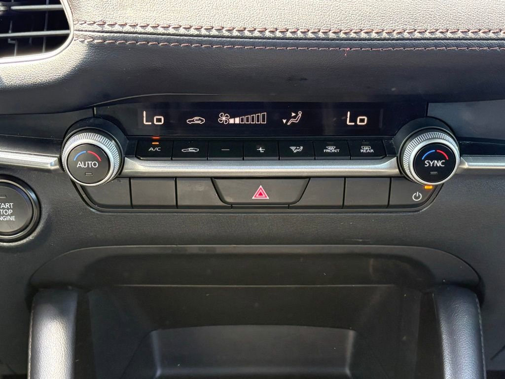Used 2024 MAZDA MAZDA3 s FWD image 20