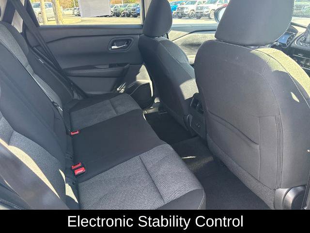 Certified 2024 Nissan Rogue SV AWD/4WD image 13