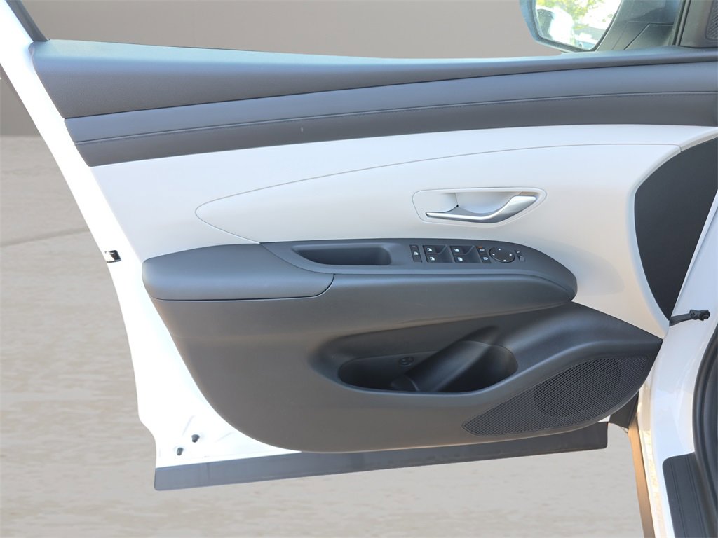 New 2026 Hyundai Tucson SEL image 18