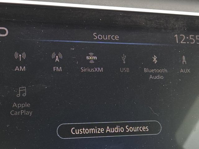 Used 2020 Nissan Kicks SR FWD image 4