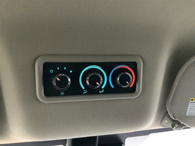 Used 2024 Chevrolet Express 3500 LT w/ LT Preferred Equipment Group image 26