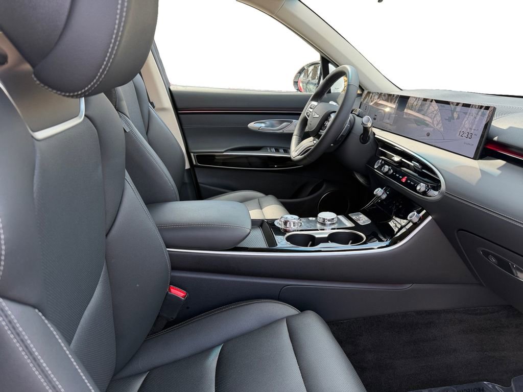 Used 2026 Genesis GV70 2.5T image 15