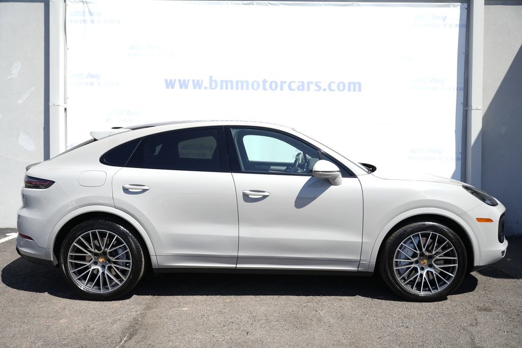 Used 2023 Porsche Cayenne Turbo w/ Premium Package Plus (PI3) image 7