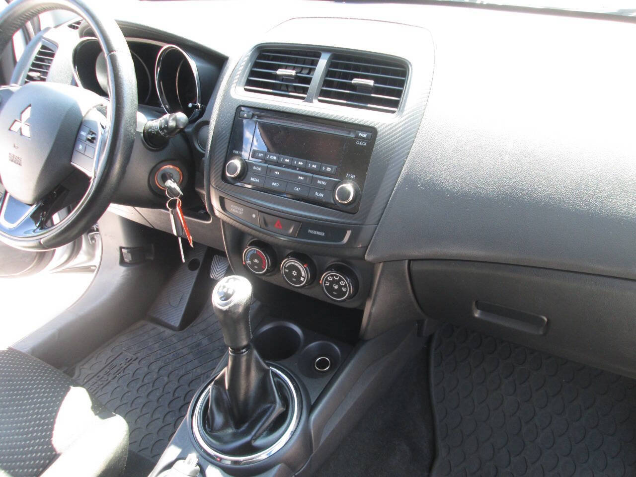 Used 2016 Mitsubishi Outlander Sport ES FWD image 20