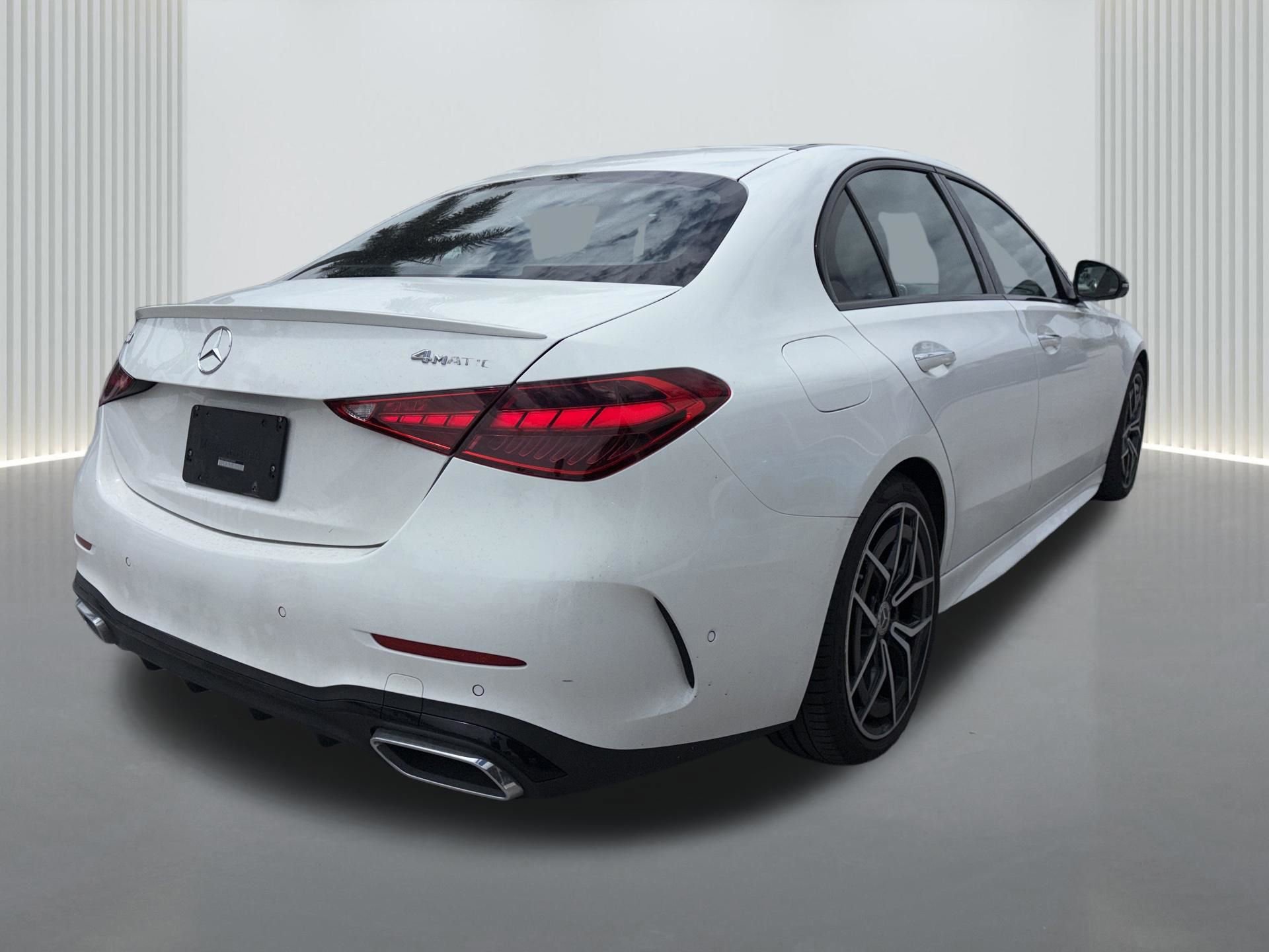 Used 2023 Mercedes-Benz C 300 Sedan image 4