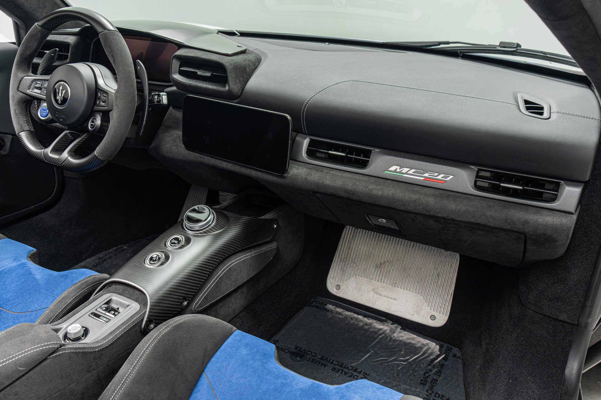 Used 2023 Maserati MC20 Spyder RWD image 14