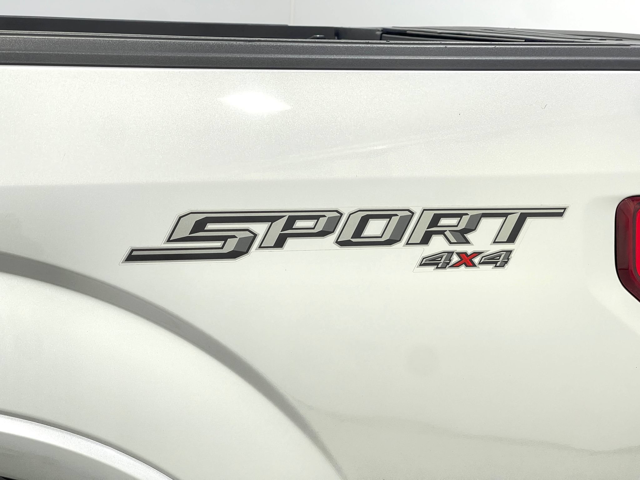 Used 2018 Ford F150 Lariat w/ Equipment Group 501A Mid AWD/4WD image 41