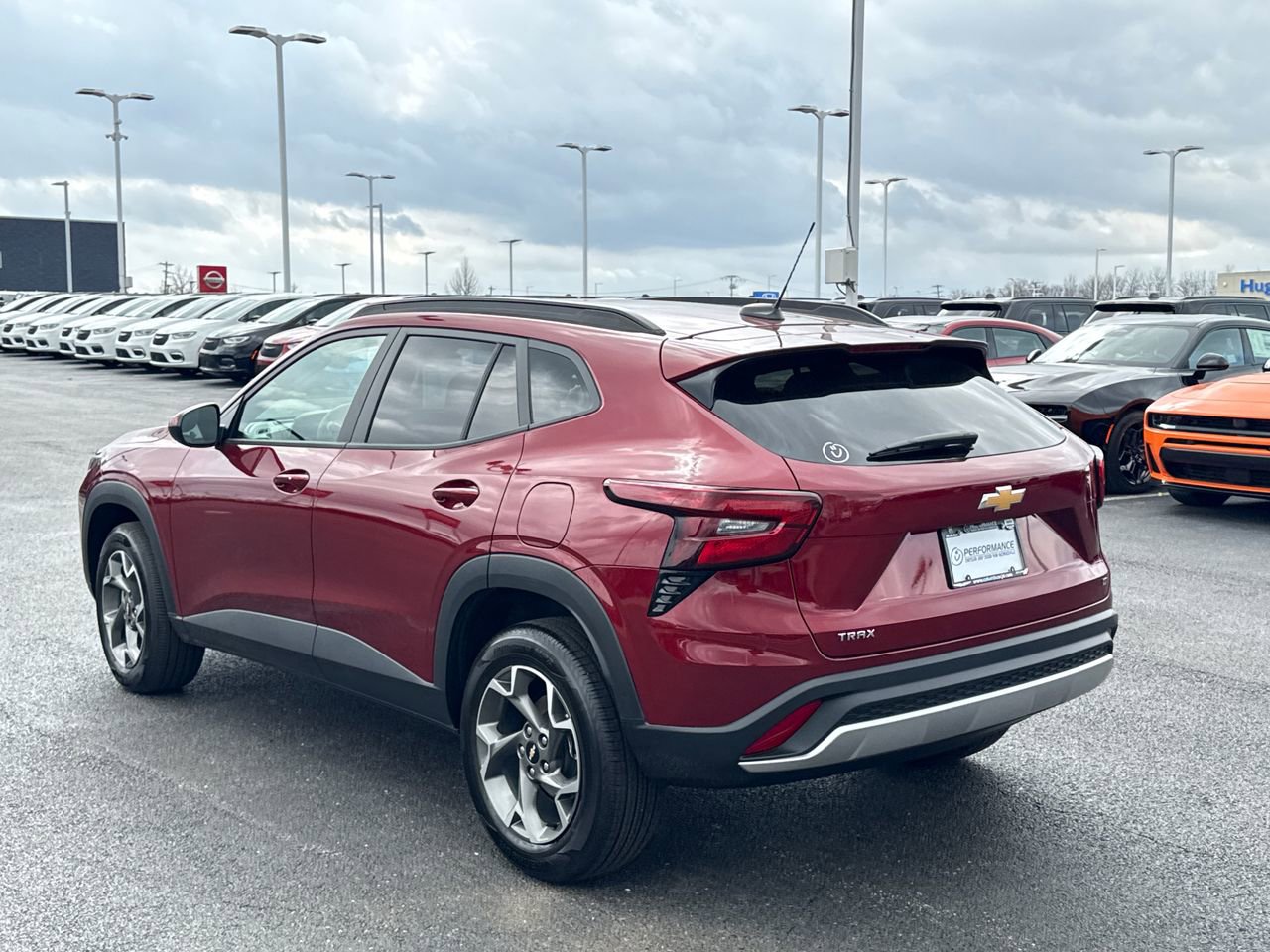 Used 2025 Chevrolet Trax LT w/ LT Convenience Package image 5