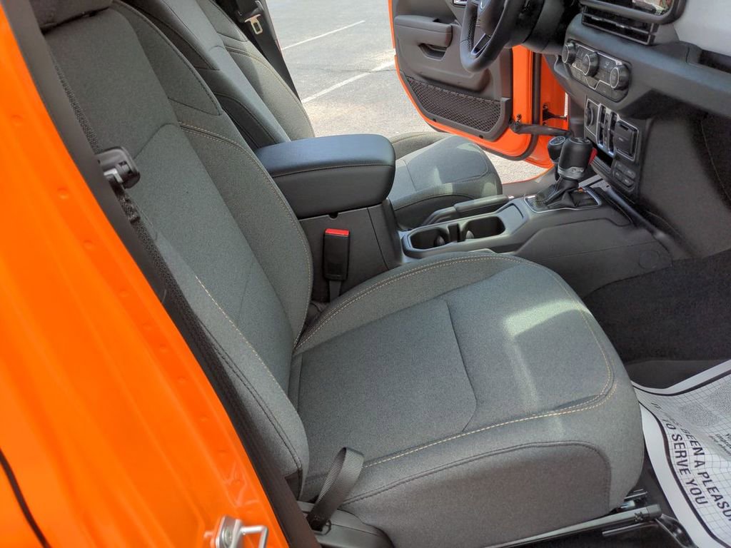 New 2025 Jeep Wrangler Sport S image 23