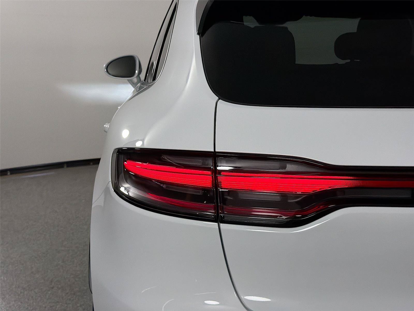 Certified 2026 Porsche Macan Turbo AWD/4WD image 16