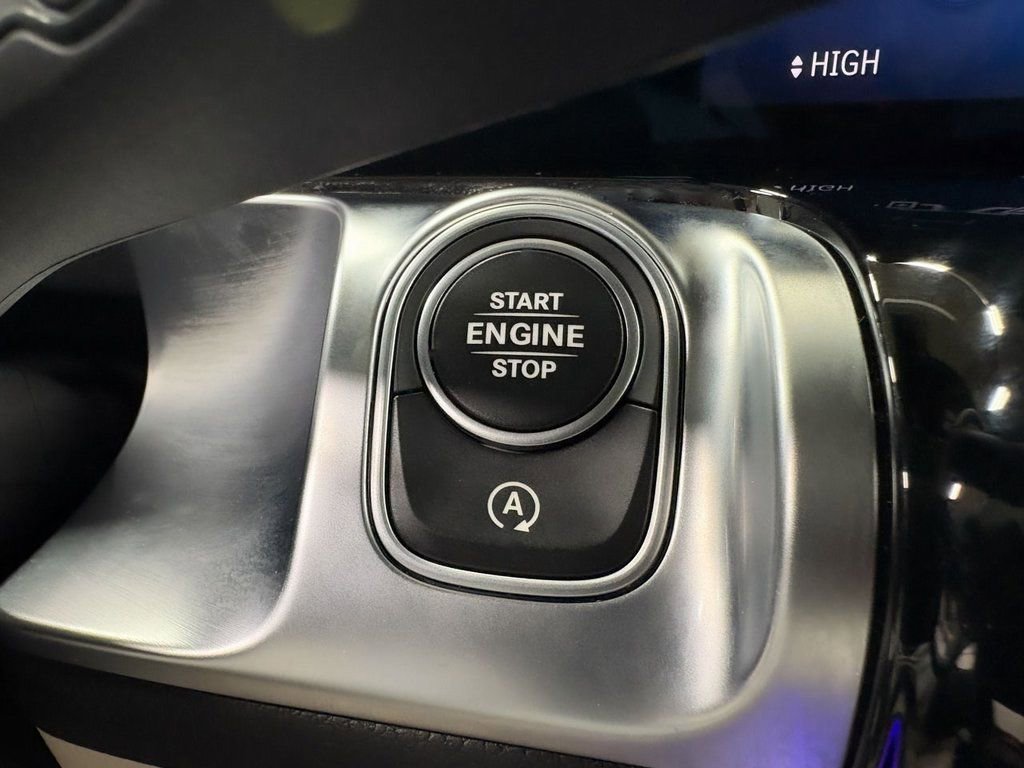 Certified 2026 Mercedes-Benz GLB 250 4MATIC image 16