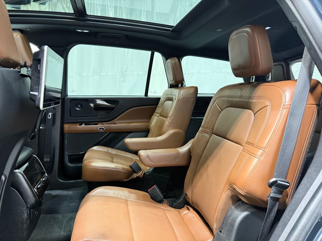 Used 2022 Lincoln Aviator Grand Touring w/ Equipment Group 301A image 21